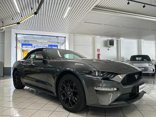 Ford Mustang Convertible 2.3 EcoBoost aut. UNICO PROPRIETARIO, del 2019, 37.337 km, in vendita a Monza (MB)