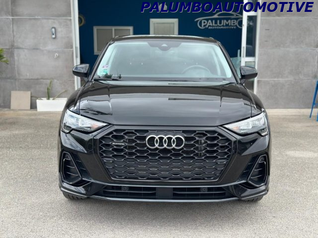 Audi Q3 40 TDI quattro S tronic Business - foto 2 di 4