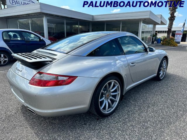 Porsche 911 Targa 4 - foto 3 di 4