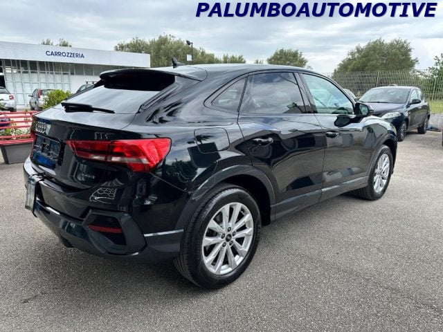 Audi Q3 40 TDI quattro S tronic Business - foto 4 di 4