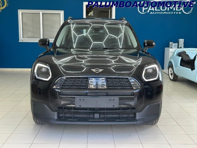 MINI Mini D Essential Countryman, del 2024, 13.249 km, in vendita a Pignataro Maggiore (CE)