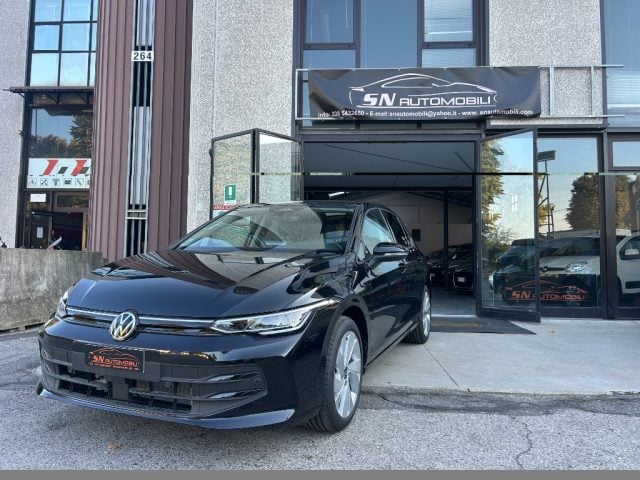 Volkswagen Golf 2.0 TDI 115 CV SCR Edition Plus, del 2026, 8 km, in vendita a Trofarello (TO)