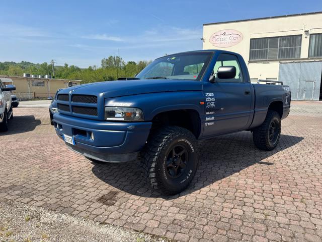 Dodge RAM RAM 5.9 V8 / SHORT CAB / 4X4 / GOMME 33'' usato a MEDESANO