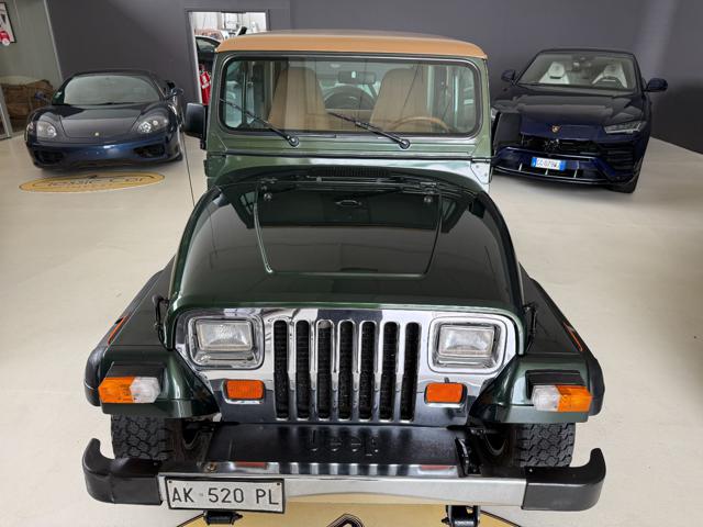 Jeep Wrangler 4.0 cat Hardtop Limited PERFETTAMENTE CONSERVATA - foto 2 di 4