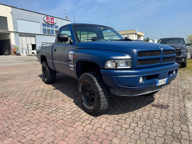Dodge RAM RAM 5.9 V8 / SHORT CAB / 4X4 / GOMME 33'' - foto 3 di 4