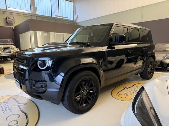 Land Rover Defender 110 2.0 SD4 200 CV AWD TETTO PANORAMA - AIRMATIC - foto 3 di 4