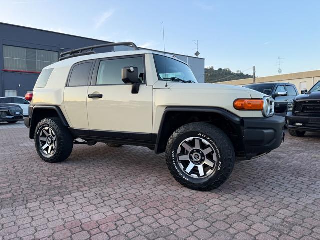 Toyota FJ Cruiser 4.0 V6 4X4 BELLISSIMA COME NUOVA!, del 2008, 145.000 km, in vendita a Medesano (PR)