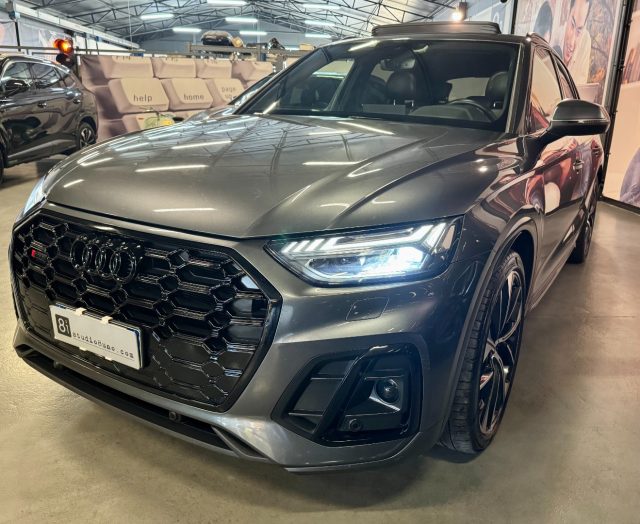 Audi SQ5 TDI quattro tiptronic sport attitude, del 2023, 103.141 km, in vendita a Castellammare Di Stabia (NA)