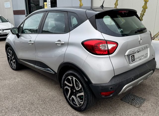 Renault Captur 0.9 TCe 12V 90 CV Start&Stop Life - foto 2 di 4