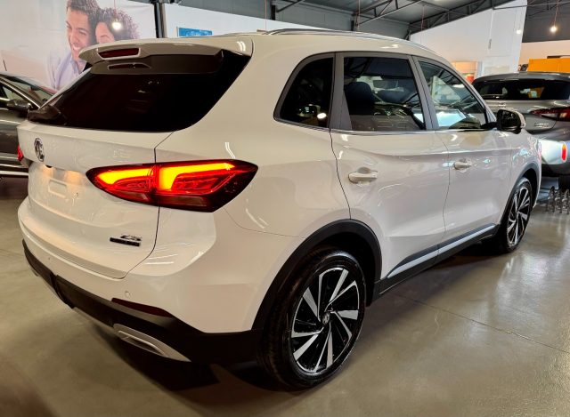 MG ZS Hybrid+ Luxury - foto 4 di 4