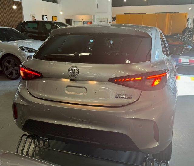 MG MG3 Hybrid+ Luxury - foto 4 di 4