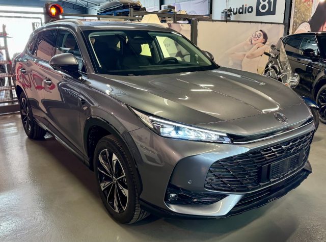 MG HS HEV Luxury nuovo a CASTELLAMMARE DI STABIA