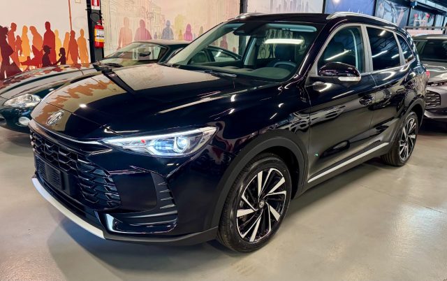 MG ZS Hybrid+ Luxury nuovo a CASTELLAMMARE DI STABIA