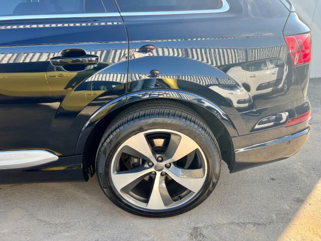 Audi Q7 3.0 TDI 272 CV quattro tiptronic Business Plus usato a CASTELLAMMARE DI STABIA