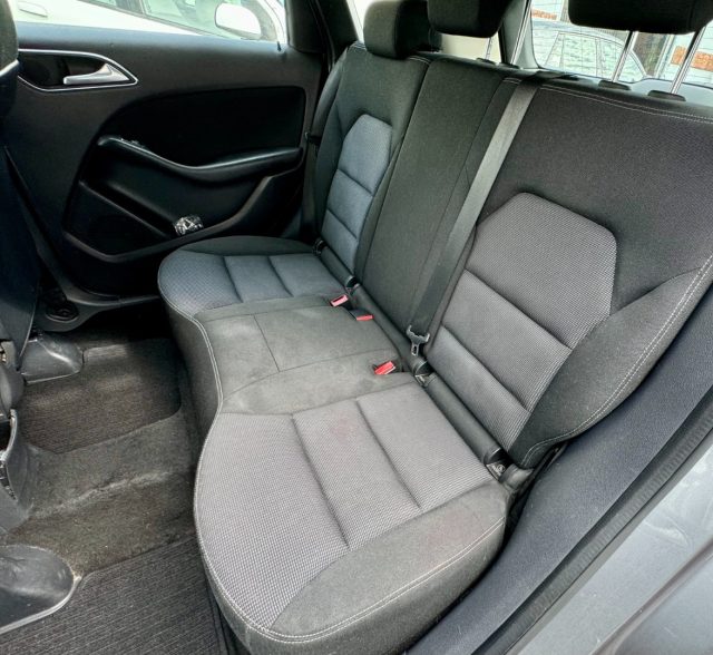 Mercedes-Benz B 180 CDI BlueEFFICIENCY Executive usato a CASTELLAMMARE DI STABIA