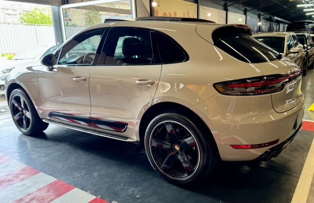 Porsche Macan 3.0 S - foto 2 di 4