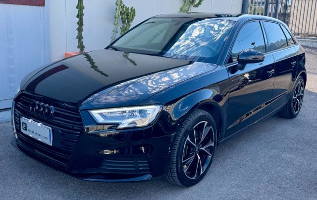 Audi A3 SPB 1.5 TFSI COD Sport, del 2018, 58.928 km, in vendita a Castellammare Di Stabia (NA)