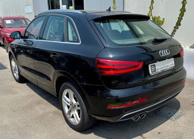 Audi Q3 2.0 TDI 177 CV quattro S tronic S-Line - foto 2 di 4