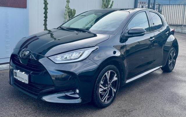 Toyota Yaris 1.5 Hybrid 5 porte Trend, del 2026, 8.108 km, in vendita a Castellammare Di Stabia (NA)