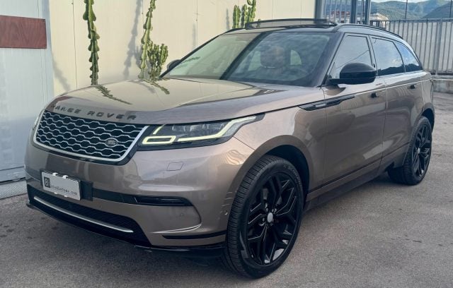 Land Rover Range Rover Velar 3.0 V6 SD6 300 CV SE, del 2017, 159.060 km, in vendita a Castellammare Di Stabia (NA)
