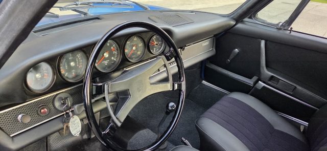 Porsche 911 2400 targa usato a VERTOVA