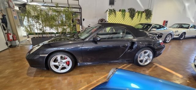 Porsche 996 996 cabrio nera - foto 2 di 4
