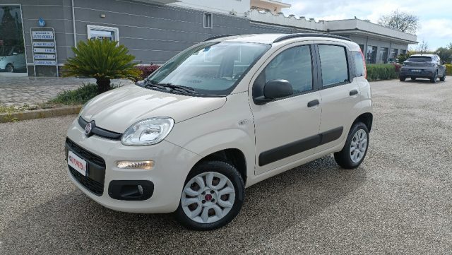 Fiat Panda 0.9 TwinAir Turbo Natural Power Pop - foto 2 di 4