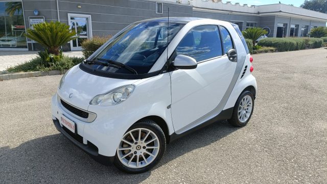 smart forTwo 1000 52 kW coupé passion n°8 - foto 2 di 4