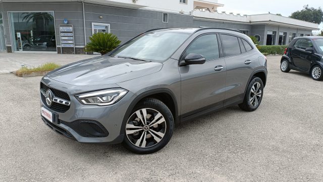 Mercedes-Benz GLA 200 d Automatic Sport Plus n°45 - foto 2 di 4