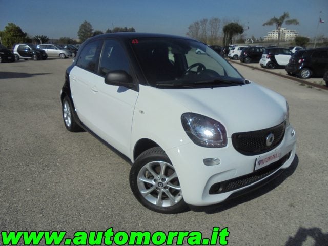 smart forFour 70 1.0 twinamic Passion n°43 usato a PASTORANO