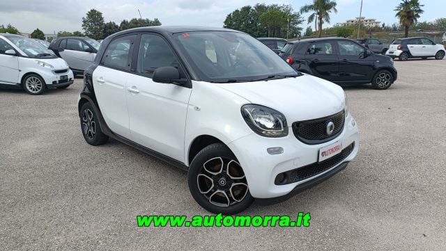 smart forFour 1.0 Manuale Passion n°24, del 2017, 89.100 km, in vendita a Pastorano (CE)