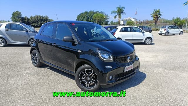 smart forFour 900 Turbo twinamic Passion n°39, del 2019, 55.200 km, in vendita a Pastorano (CE)