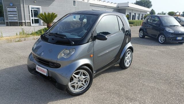 smart forTwo 800 coupé Pure cdi n°13 - foto 2 di 4