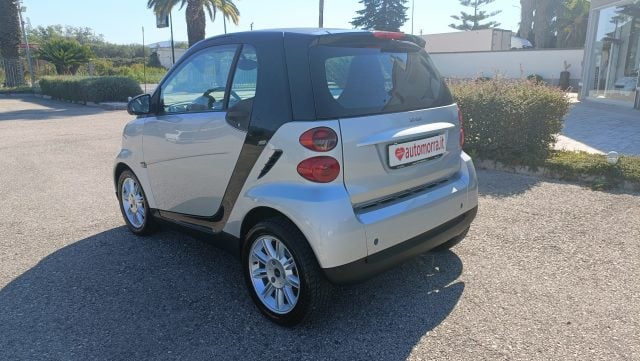 smart forTwo 1000 52 kW coupé pure n°30 - foto 4 di 4