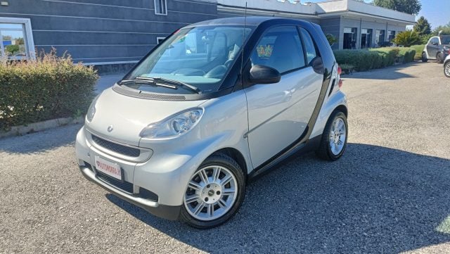 smart forTwo 1000 52 kW coupé pure n°30 - foto 2 di 4