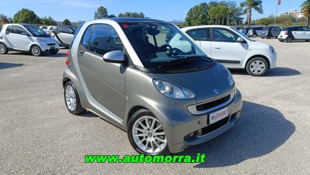 smart forTwo 1000 52 kW coupé Pulse n°31, del 2011, 168.600 km, in vendita a Pastorano (CE)