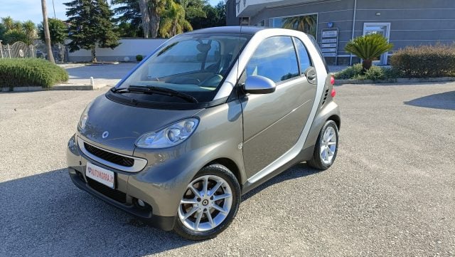 smart forTwo 1000 52 kW coupé passion n°40 - foto 2 di 4