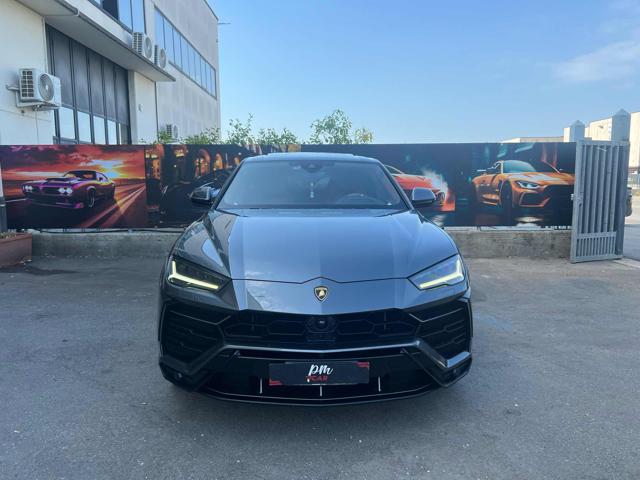 Lamborghini Urus 4 - foto 2 di 18