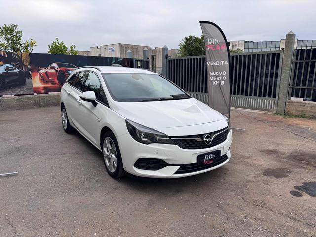 Opel Astra sports tourer 1.2 t gs line S&S 130cv - foto 3 di 4
