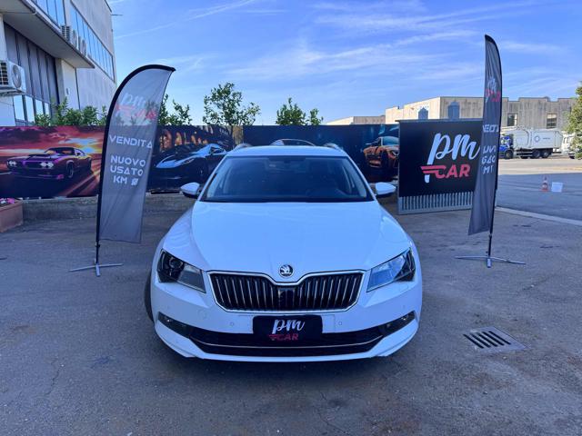 Skoda Superb 2.0 TDI 190 CV SCR DSG Wagon Laurin&Klement - foto 2 di 4