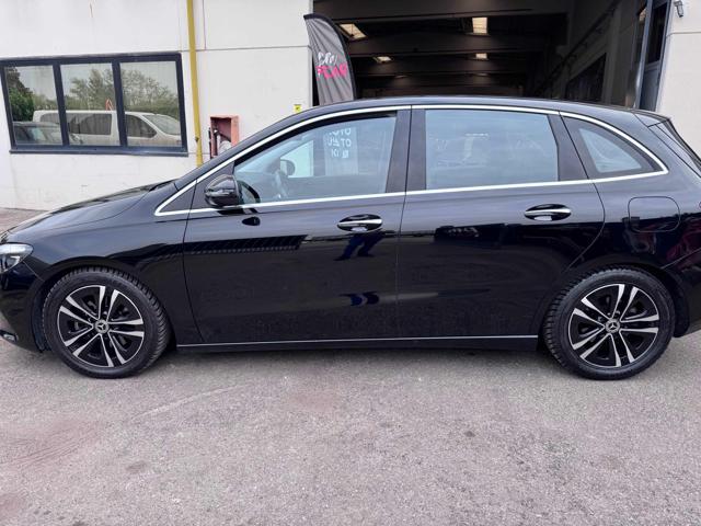 Mercedes-Benz B 180 d Automatic AMG Line Premium - foto 4 di 4