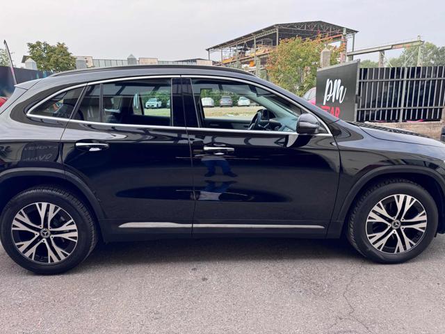 Mercedes-Benz GLA 200 d Automatic AMG Line Premium - foto 4 di 4