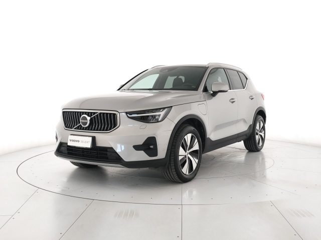 Volvo XC40 T4 Recharge Plug-in Hybrid automatico Core - foto 2 di 4