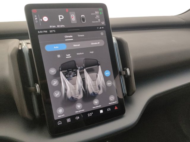Volvo EX30 P5 Essential - Autocarro nuovo a MODENA