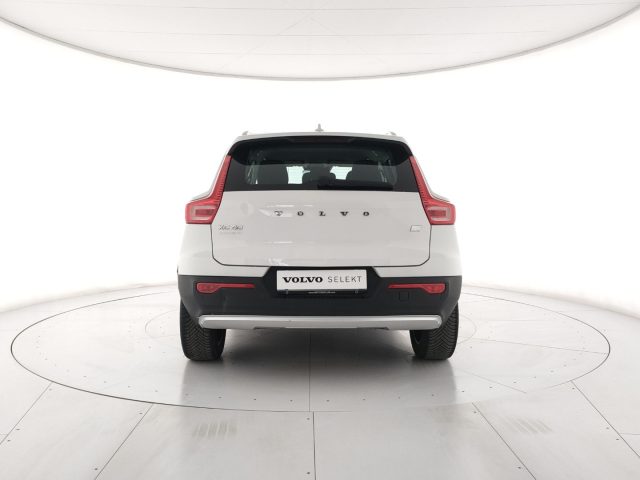 Volvo XC40 T4 Plug-in Inscription Expression - Autocarro - foto 4 di 4