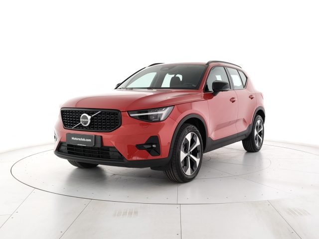 Volvo XC40 B3 automatico Ultra Dark - KM0 - foto 2 di 4