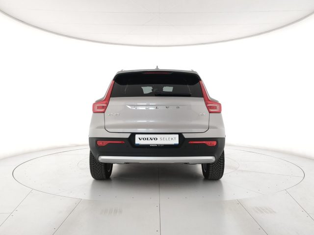 Volvo XC40 B3 automatico Core - Garanzia estesa - foto 4 di 4