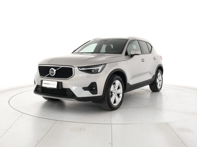 Volvo XC40 B3 automatico Core - Garanzia estesa - foto 2 di 4