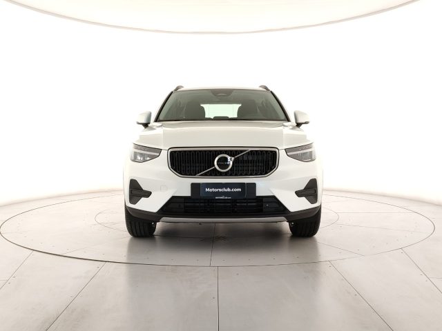 Volvo XC40 B3 automatico Essential - Autocarro nuovo a MODENA