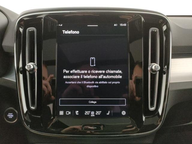Volvo XC40 B3 automatico Plus Dark nuovo a MODENA